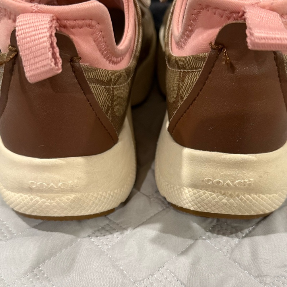 Coach Shoes Womens Logo Sneakers Size 8 B Multicolor Sig Tech Runner - Picture 6 of 11
